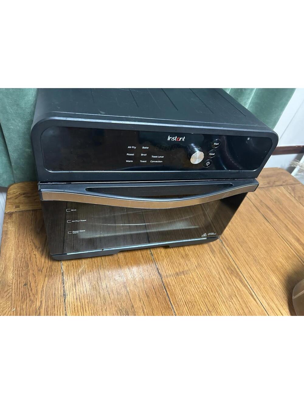 Instant‎ Pot Air Fryer Oven – Multifunction Countertop Cooker